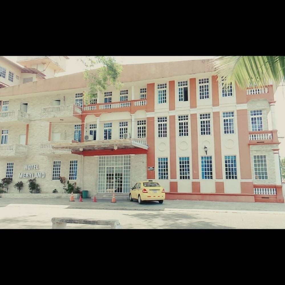 Meryland Hotel Colon Exterior photo
