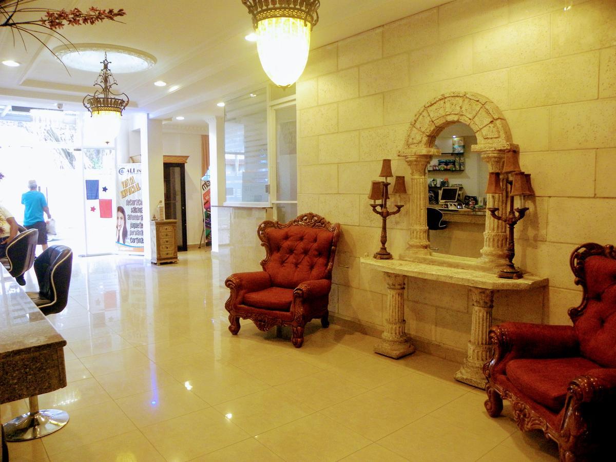 Meryland Hotel Colon Exterior photo